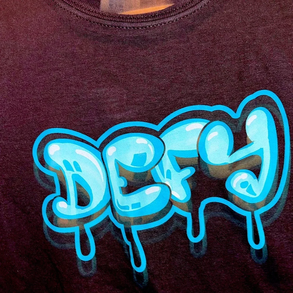 Vintage unisex tee medium bodycon DEFY logo tee semi cropped sexy streetwear - Picture 2 of 8